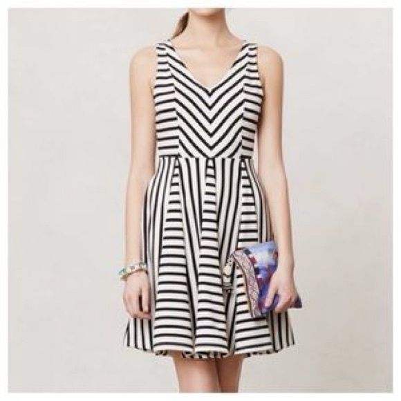 ANTHROPOLOGY Saturday Sunday Dress - Picture 1 of 7